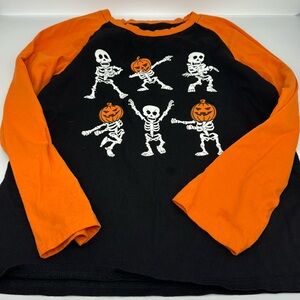 Kids Halloween Shirt- Dancing Skeletons - no Tag but believe Size 7